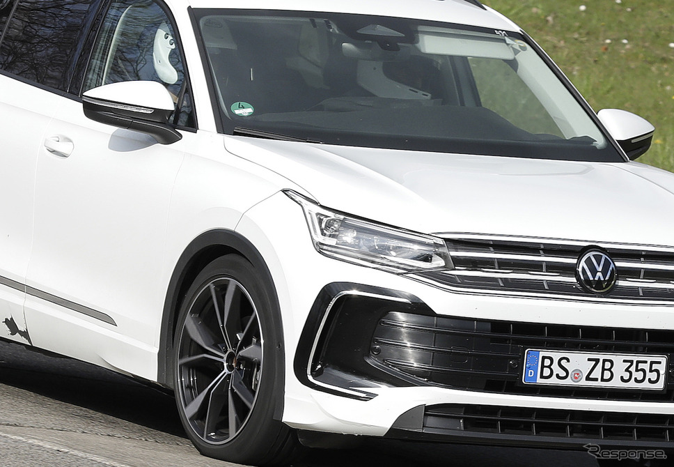 VW ティグアン 次期型プロトタイプ(スクープ写真)《APOLLO NEWS SERVICE》
