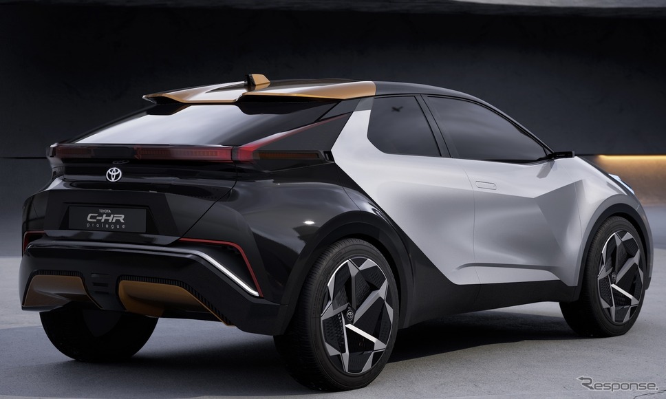 2022年に発表されたコンセプトカー、C-HRプロローグ《photo by Toyota》