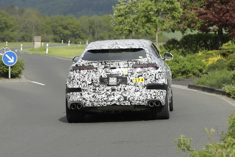 ランボルギーニ ウルス PHEV プロトタイプ(スクープ写真)《APOLLO NEWS SERVICE》