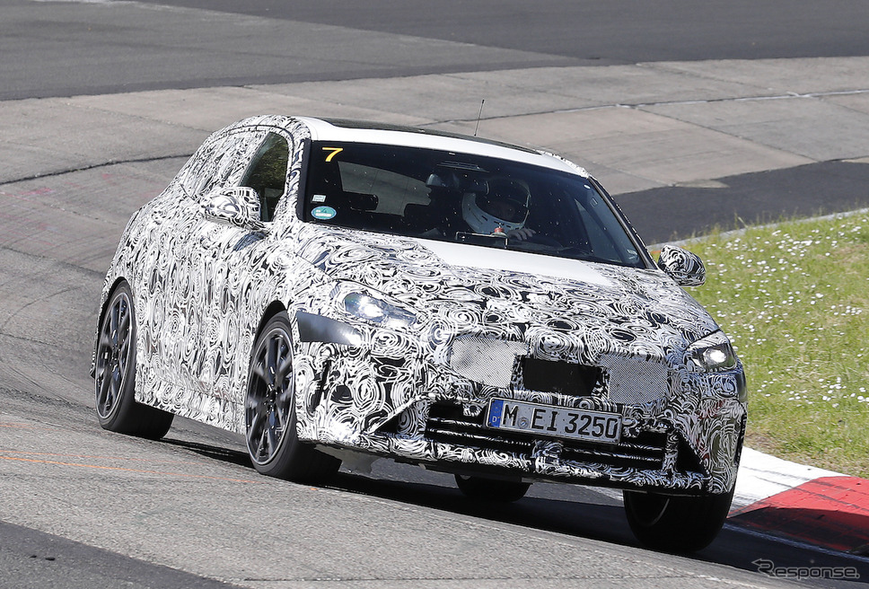 BMW 1シリーズ プロトタイプ(スクープ写真)《APOLLO NEWS SERVICE》