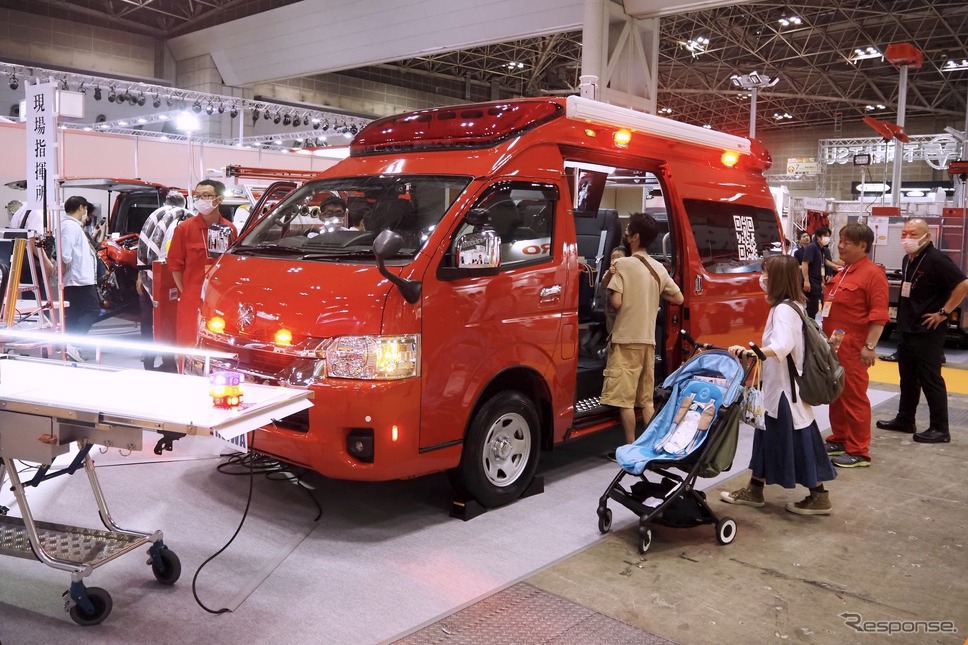 平和機械（東京国際消防防災展2023）《写真撮影 高木啓》