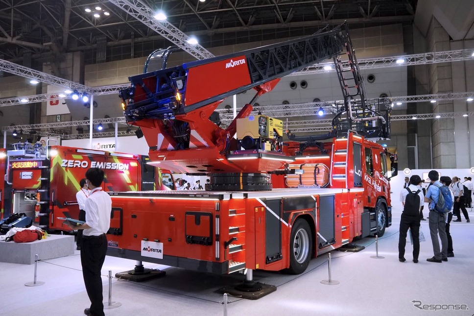 モリタLoikka Aerial Ladder（東京国際消防防災展2023）《写真撮影 高木啓》
