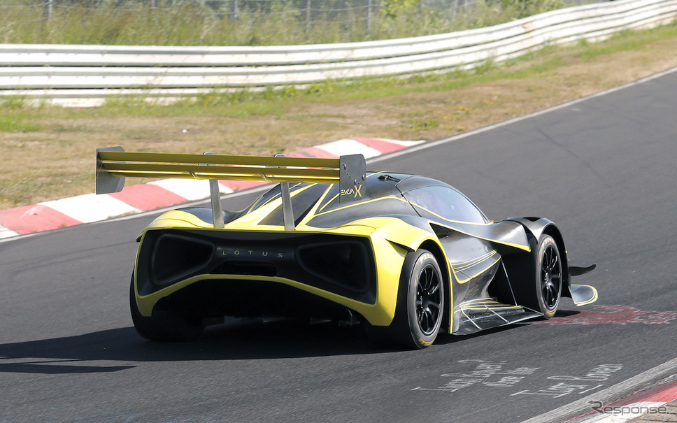 ロータス エヴァイヤX 開発車両(スクープ写真)《APOLLO NEWS SERVICE》