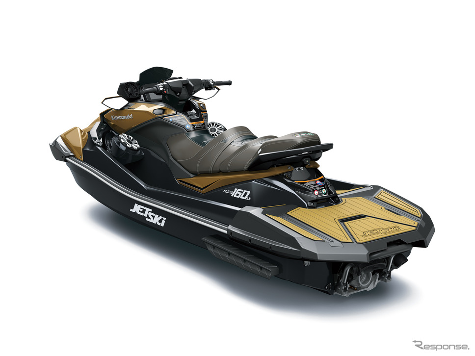 JET SKI ULTRA 160LX《写真提供:カワサキモータースジャパン》