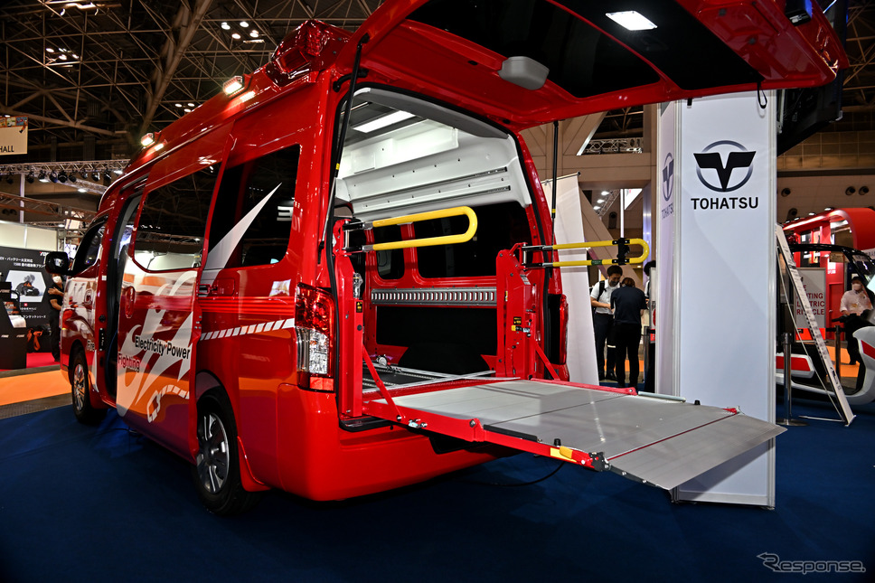 トーハツの消防機材搭載多用途消防車(東京国際消防防災展2023)《写真撮影 雪岡直樹》