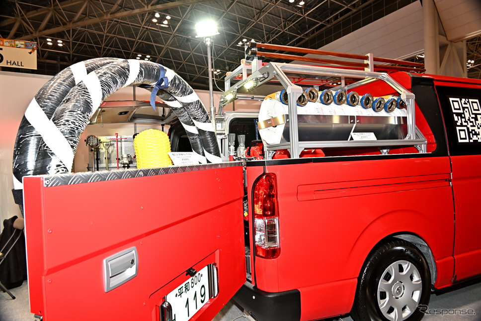 平和機械積載車デッキバンタイプ(東京国際消防防災展2023)《写真撮影 雪岡直樹》