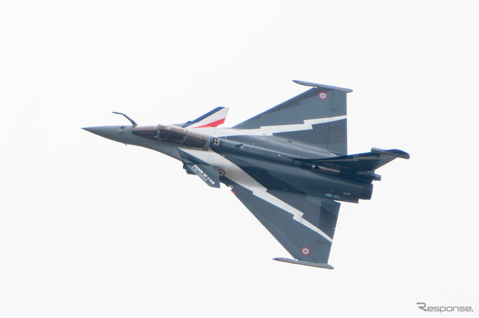 現代のダッソー・ラファール（パリ航空ショー2023）《Photographer: Benjamin Girette/Bloomberg/ゲッティイメージズ》