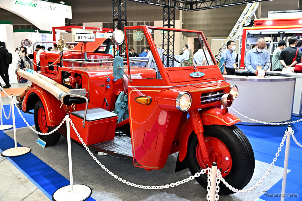 日本工業『コメット』(1957年製。東京国際消防防災展2023)《写真撮影 雪岡直樹》