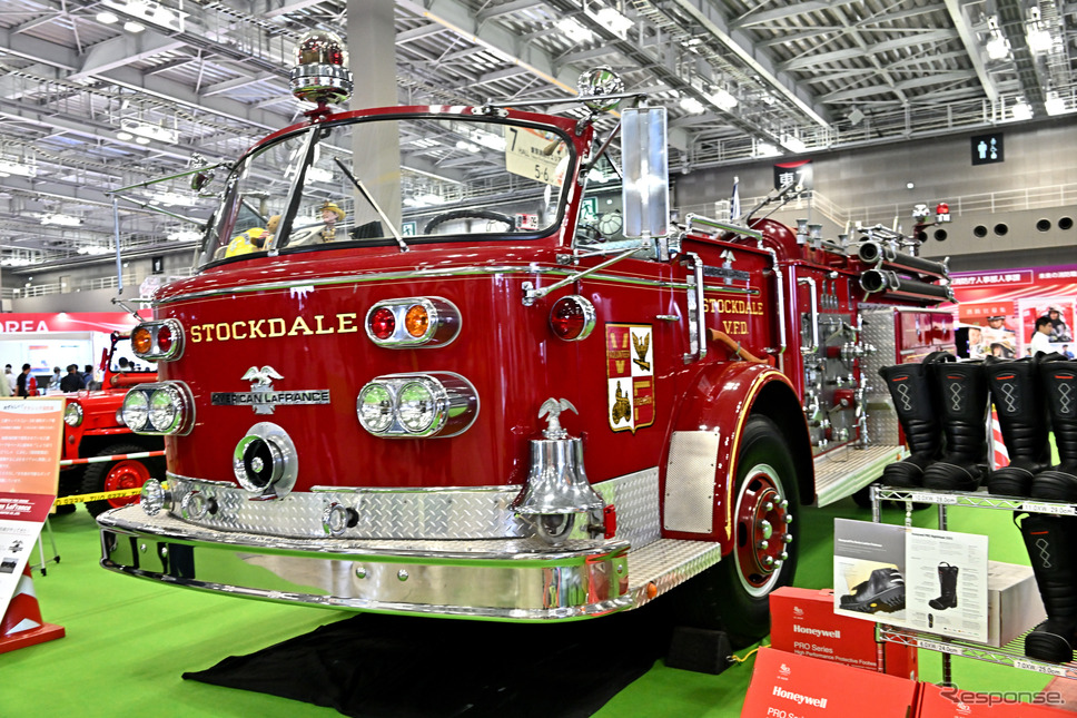 アメリカン・ラフランス900シリーズポンプ車(東京国際消防防災展2023)《写真撮影 雪岡直樹》