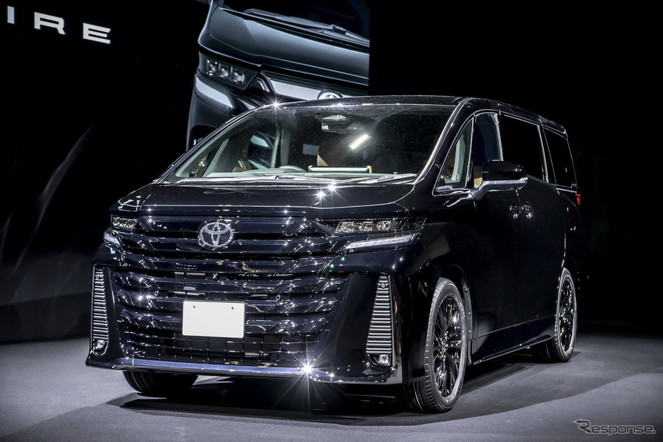 トヨタ ヴェルファイア Z Premier 2.4Lターボ《写真撮影 山内潤也》