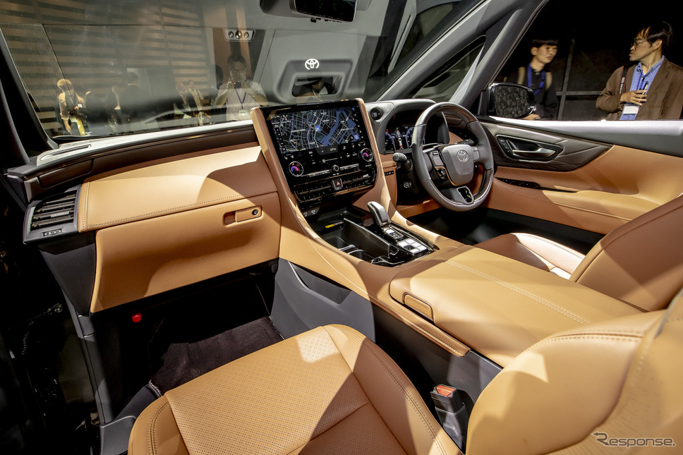 トヨタ ヴェルファイア Z Premier 2.4Lターボ《写真撮影 山内潤也》