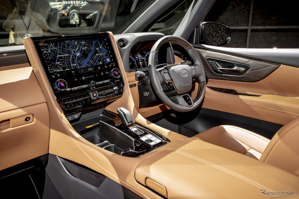 トヨタ ヴェルファイア Z Premier 2.4Lターボ《写真撮影 山内潤也》