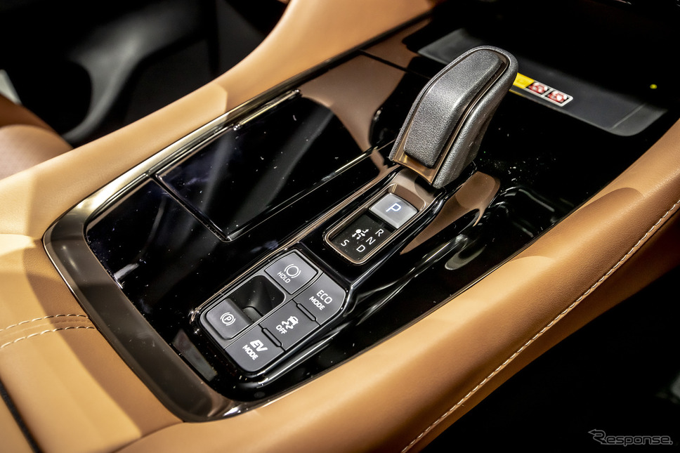 トヨタ ヴェルファイア Z Premier 2.4Lターボ《写真撮影 山内潤也》