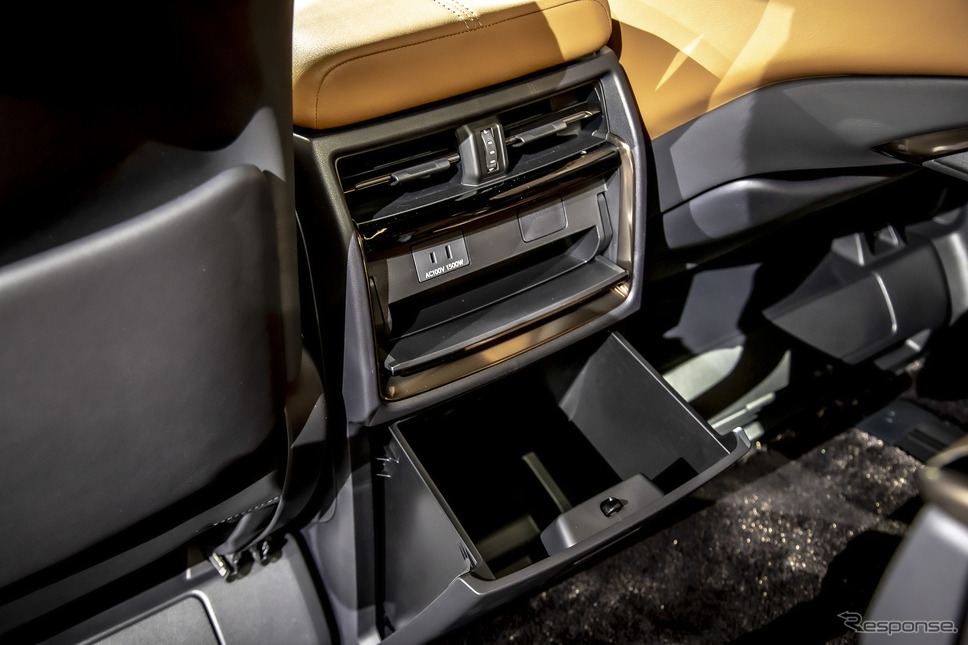トヨタ ヴェルファイア Z Premier 2.4Lターボ《写真撮影 山内潤也》