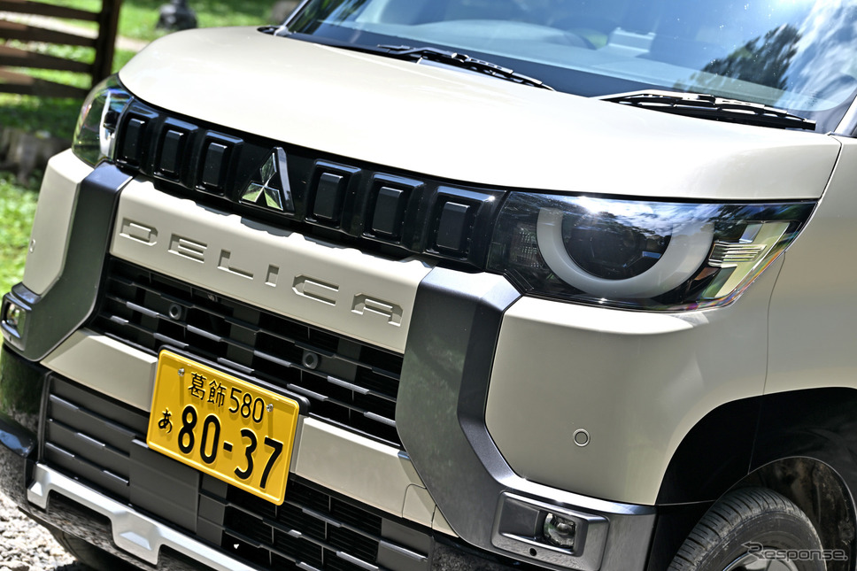 三菱 デリカミニ T Premium 4WD《写真撮影 雪岡直樹》