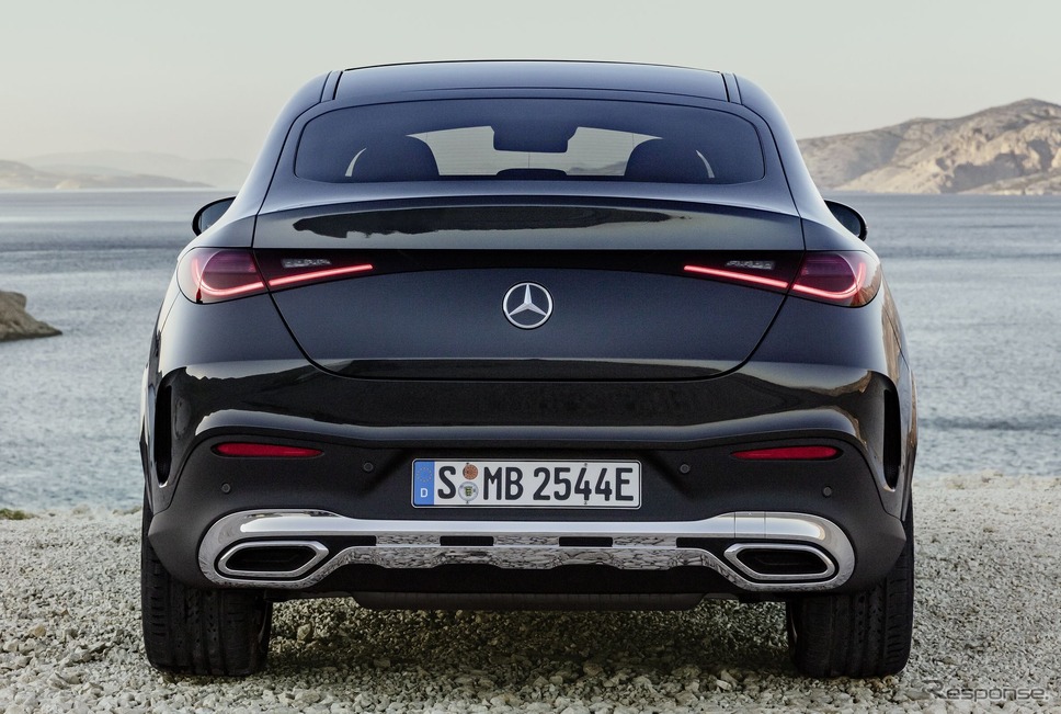メルセデスベンツ GLCクーペ 新型《photo by Mercedes-Benz》