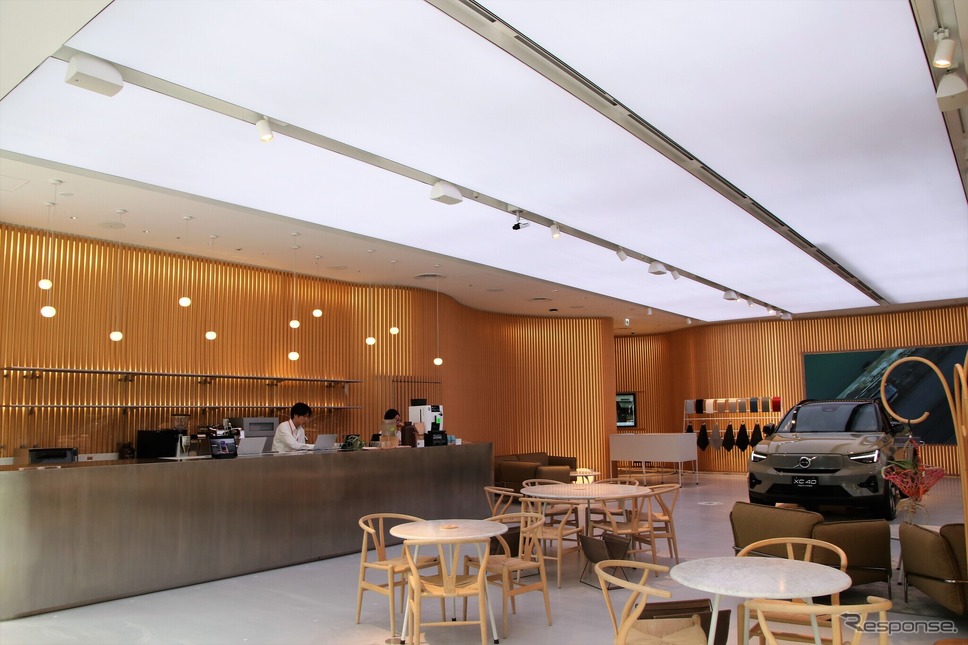 Volvo Studio Tokyo《写真撮影 内田俊一》