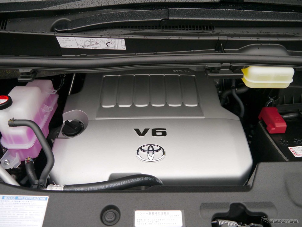 従来型 トヨタ アルファード 3.5L V6エンジン《撮影 中村孝仁》