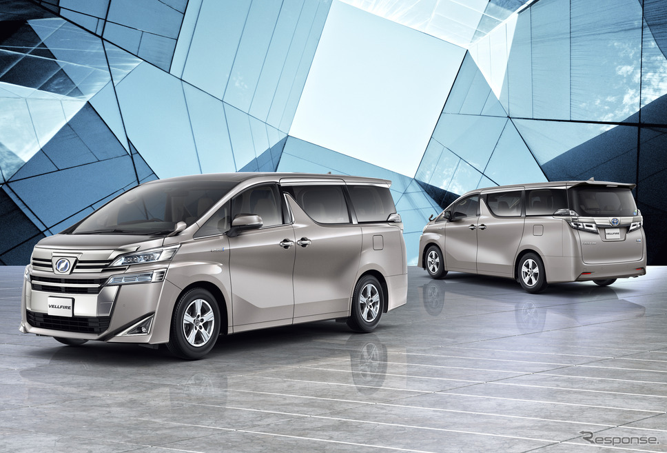 トヨタ ヴェルファイア X(ハイブリッド、2017年)《写真提供 トヨタ自動車》