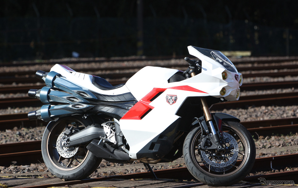 サイクロン号(仮面ライダー用) (c) 石森プロ・東映/2023「シン・仮面ライダー」製作委員会《写真提供 ホンダモビリティランド》