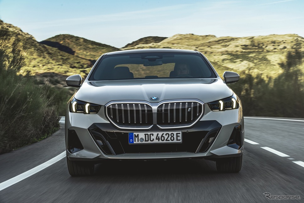 BMW i5 eDrive40《写真提供:ビー・エム・ダブリュー》