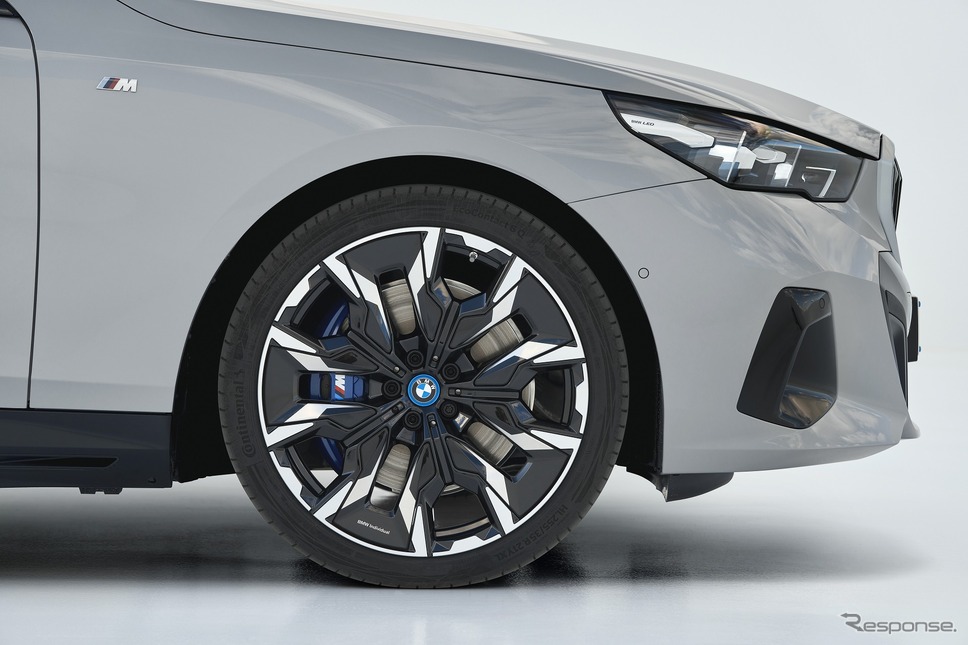 BMW i5 eDrive40《写真提供:ビー・エム・ダブリュー》