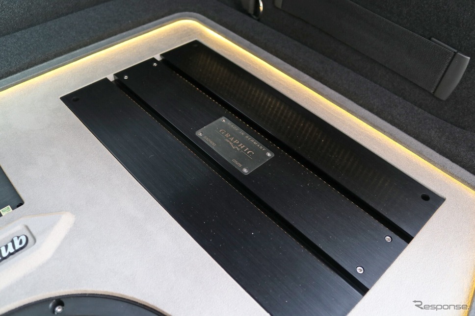 パワーアンプには2台のブラックスGX2400をシステム。他にはツイーター用にクワトロリゴのプレシジョンワンを加える。
