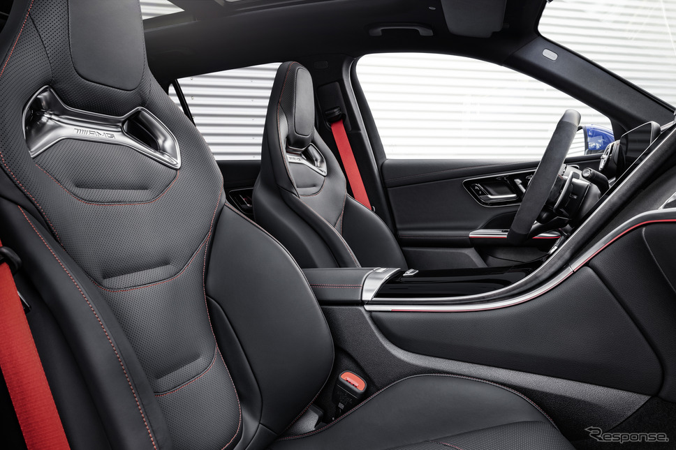 メルセデスAMG GLC 43 4MATIC 新型《photo by Mercedes-Benz》