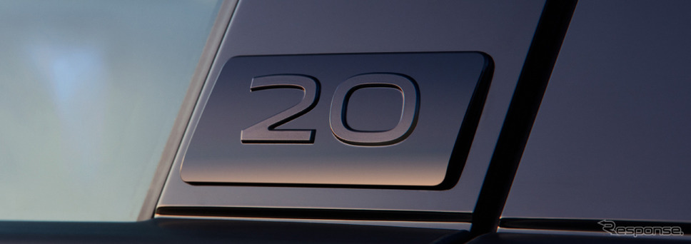 VW ゴルフR 20イヤーズ 20 Yearsロゴ《写真提供 フォルクスワーゲンジャパン》