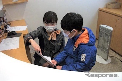 賤ヶ岳サービスエリア:コンシェルジュアナウンス体験(過去の実施例)《写真提供 近江鉄道》
