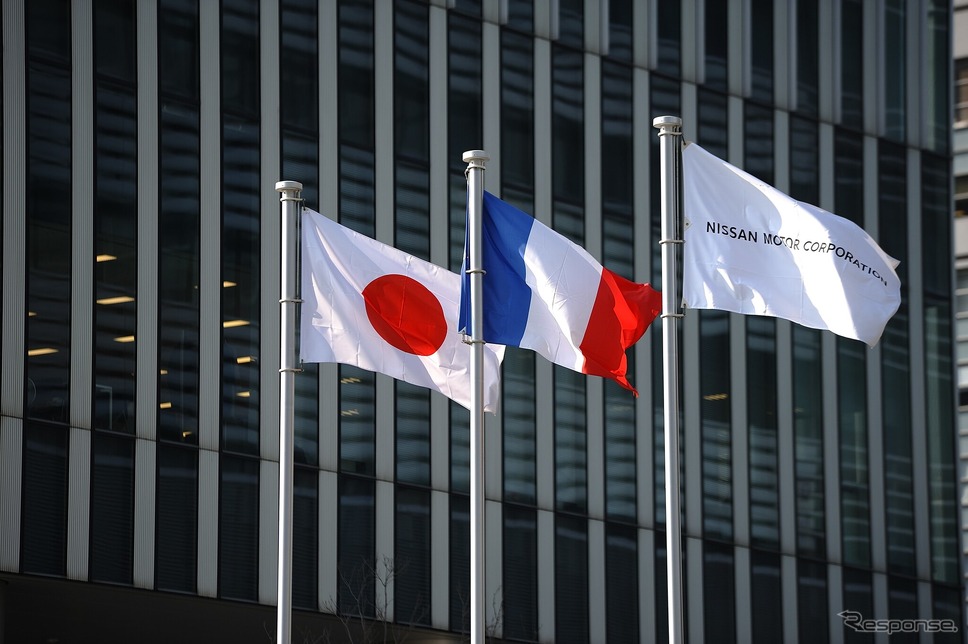 日産自動車グローバル本社(横浜市)《Photo by David Mareuil/Anadolu Agency/ゲッティイメージズ》
