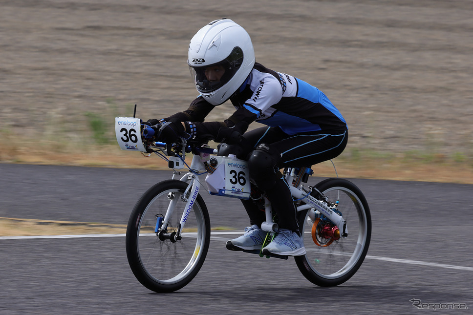 総合3位で、高等学校トップの#36 長野県飯田OIDE長姫高校原動機部《撮影 竹内英士》