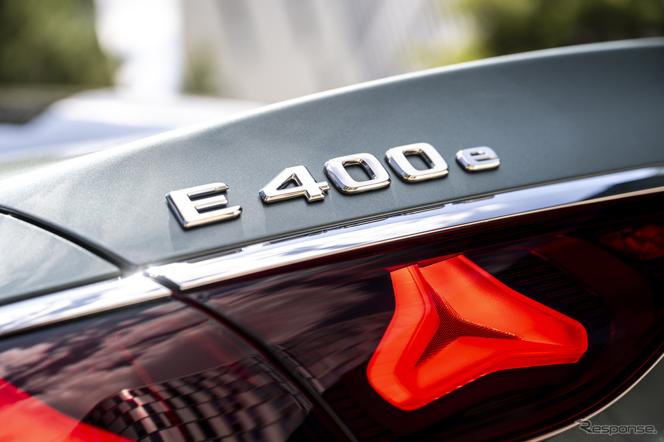 メルセデスベンツ Eクラス・セダン 新型のPHEV「E 400 e 4MATIC」《photo by Mercedes-Benz》