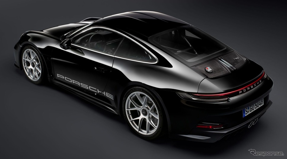 ポルシェ 911 S/T《photo by Porsche》