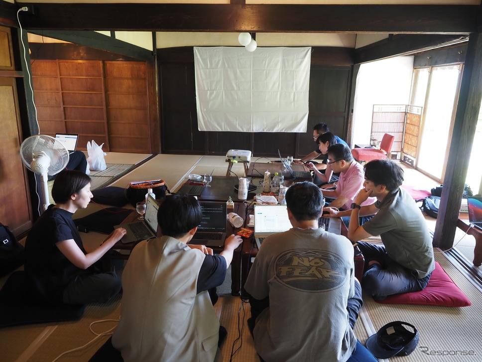 古民家でのワーケーション《写真撮影 家本浩太》