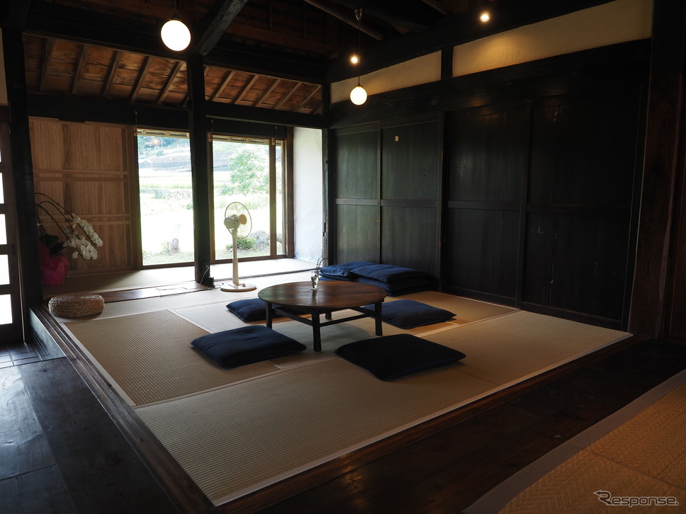 古民家カフェ「月晴れる」《写真撮影 家本浩太》