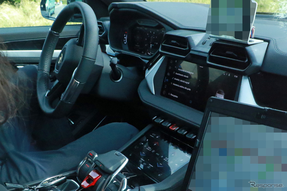ランボルギーニ ウルスPHEV プロトタイプ(スクープ写真)《APOLLO NEWS SERVICE》