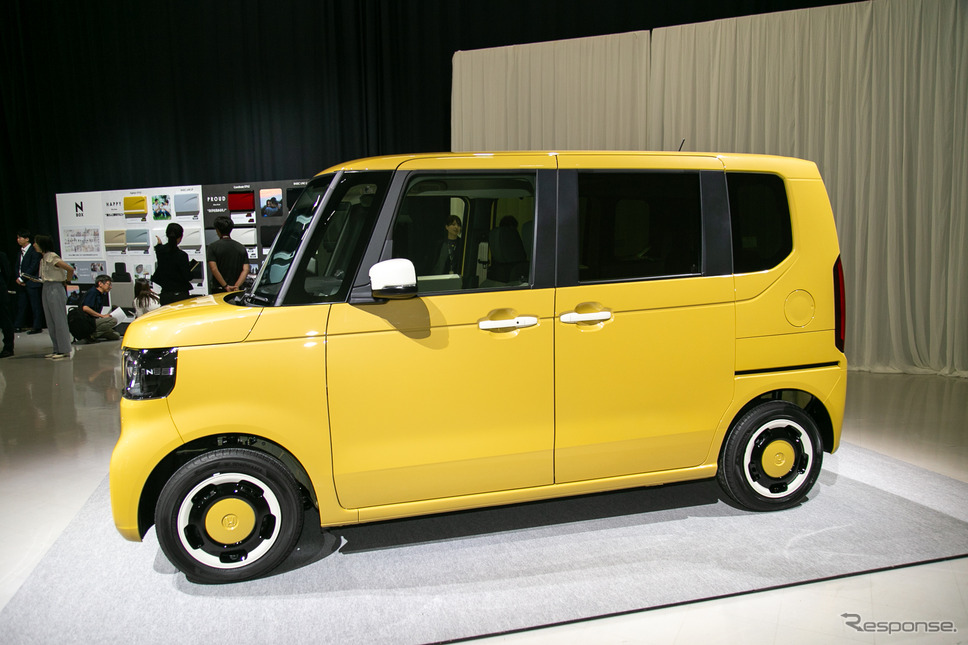 【ホンダ N-BOX 新型】ポイントは視覚効果…運転のしやすさと車内空間の快適性