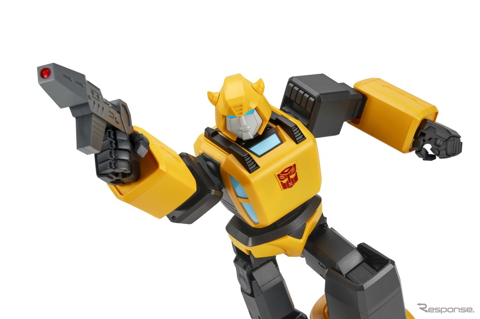 片足スクワットもできる！最先端ロボットトイ『バンブルビーパフォーマンス』が発売《写真提供 行雲商事》