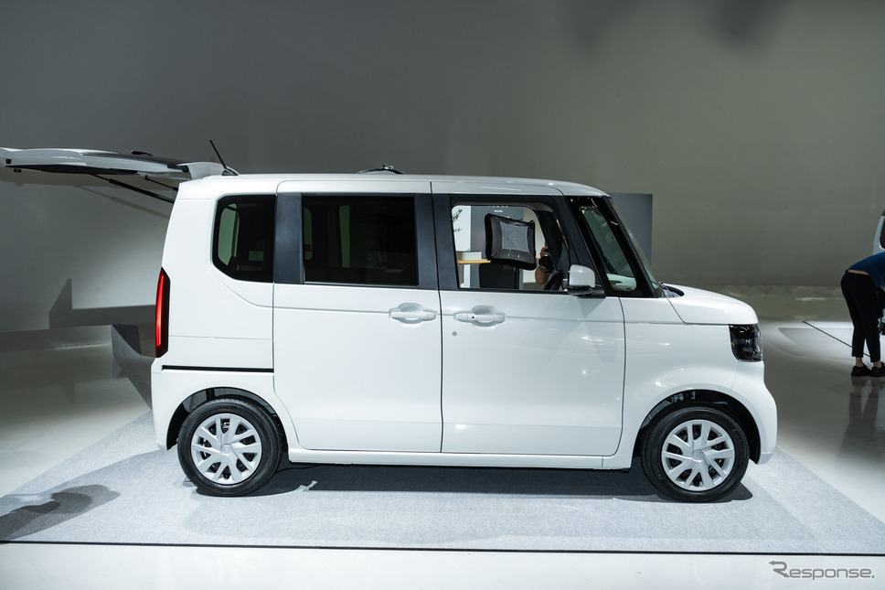 ホンダ N-BOX 新型(標準タイプ)《写真撮影 トヨサキジュン》