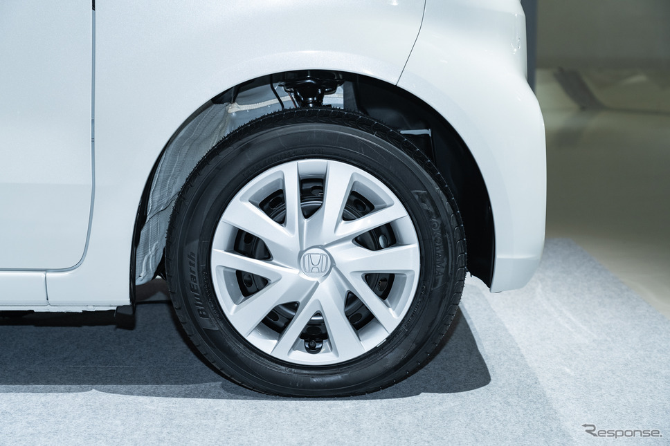 ホンダ N-BOX 新型(標準タイプ)《写真撮影 トヨサキジュン》