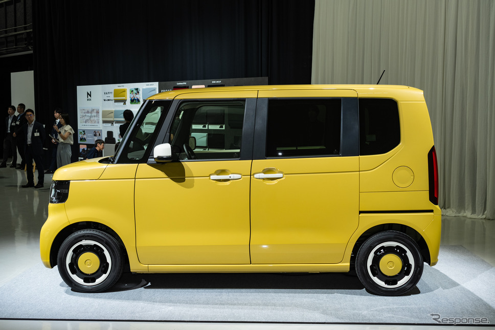 ホンダ N-BOX 新型(標準タイプ)《写真撮影 トヨサキジュン》