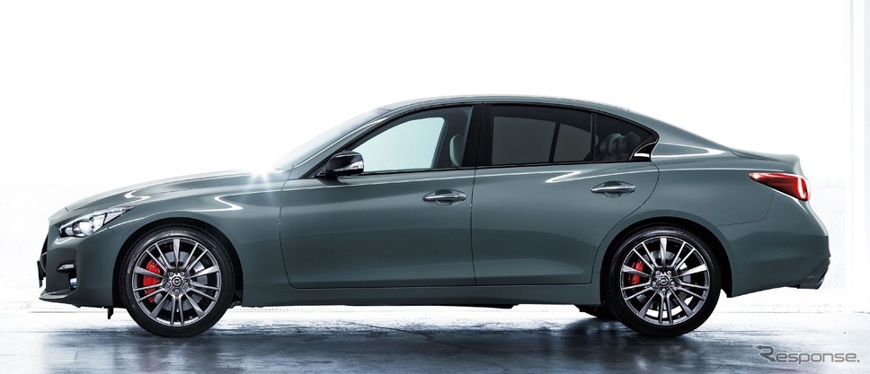 日産 スカイライン 現行型(参考)《photo by Nissan》