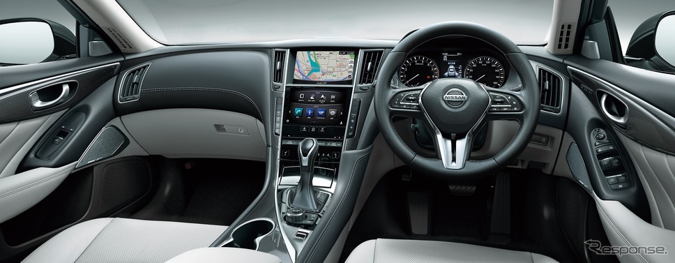 日産 スカイライン 現行型(参考)《photo by Nissan》