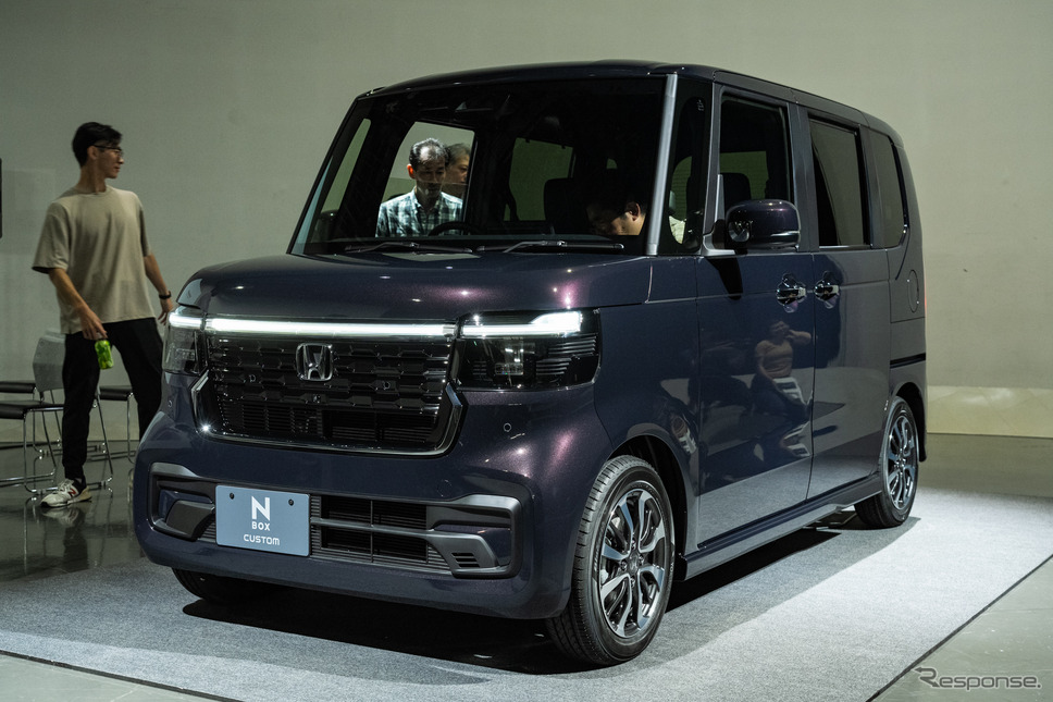 ホンダ N-BOX カスタム《写真撮影 トヨサキジュン》