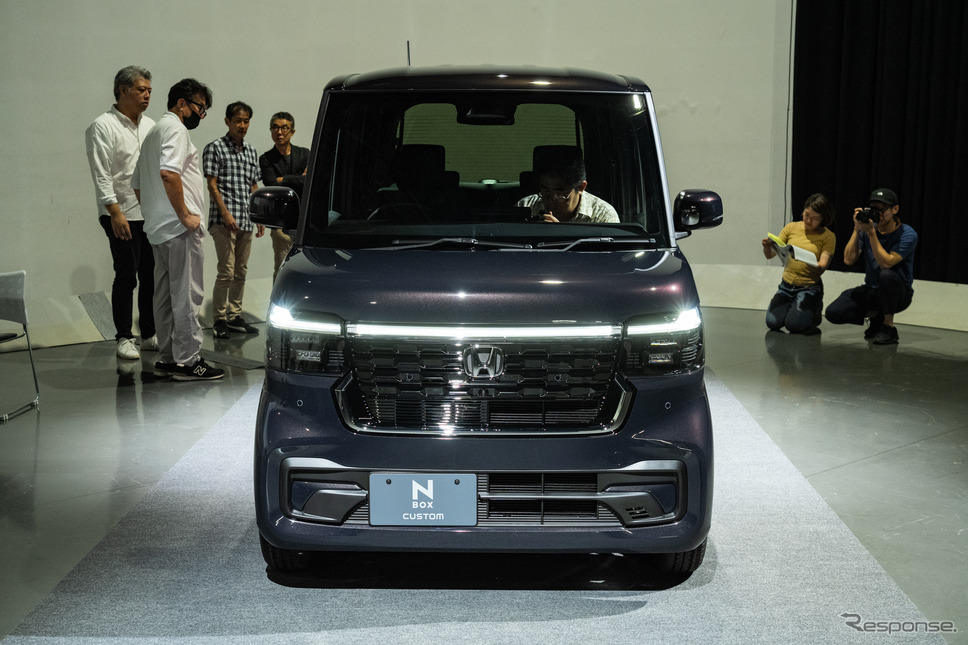 ホンダ N-BOX カスタム《写真撮影 トヨサキジュン》