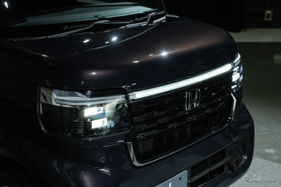 ホンダ N-BOX カスタム《写真撮影 トヨサキジュン》