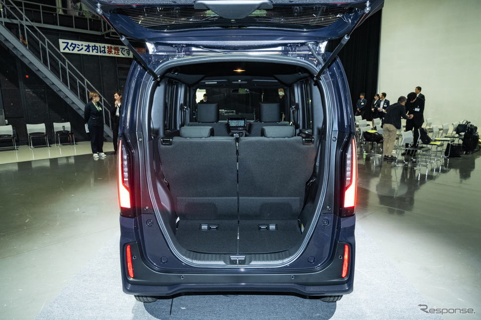 ホンダ N-BOXカスタム 新型《写真撮影 トヨサキジュン》