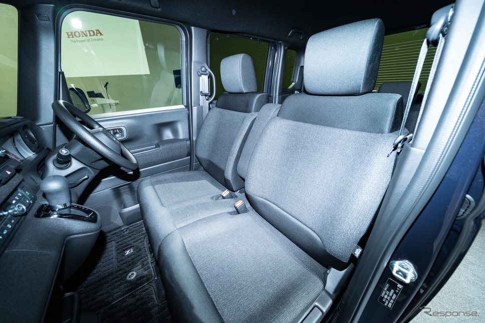 ホンダ N-BOXカスタム 新型《写真撮影 トヨサキジュン》