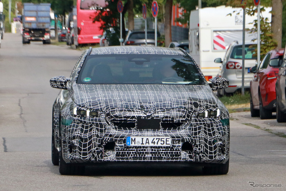 BMW M5 ツーリング プロトタイプ(スクープ写真)《APOLLO NEWS SERVICE》